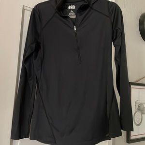 REI womens large shirt